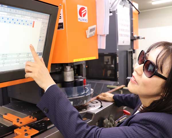 エルメント工業株式会社社長